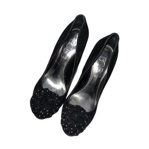 BCBG Paris Y2K Black Studded Rose Appliqué Stiletto Heels 6 Women’s